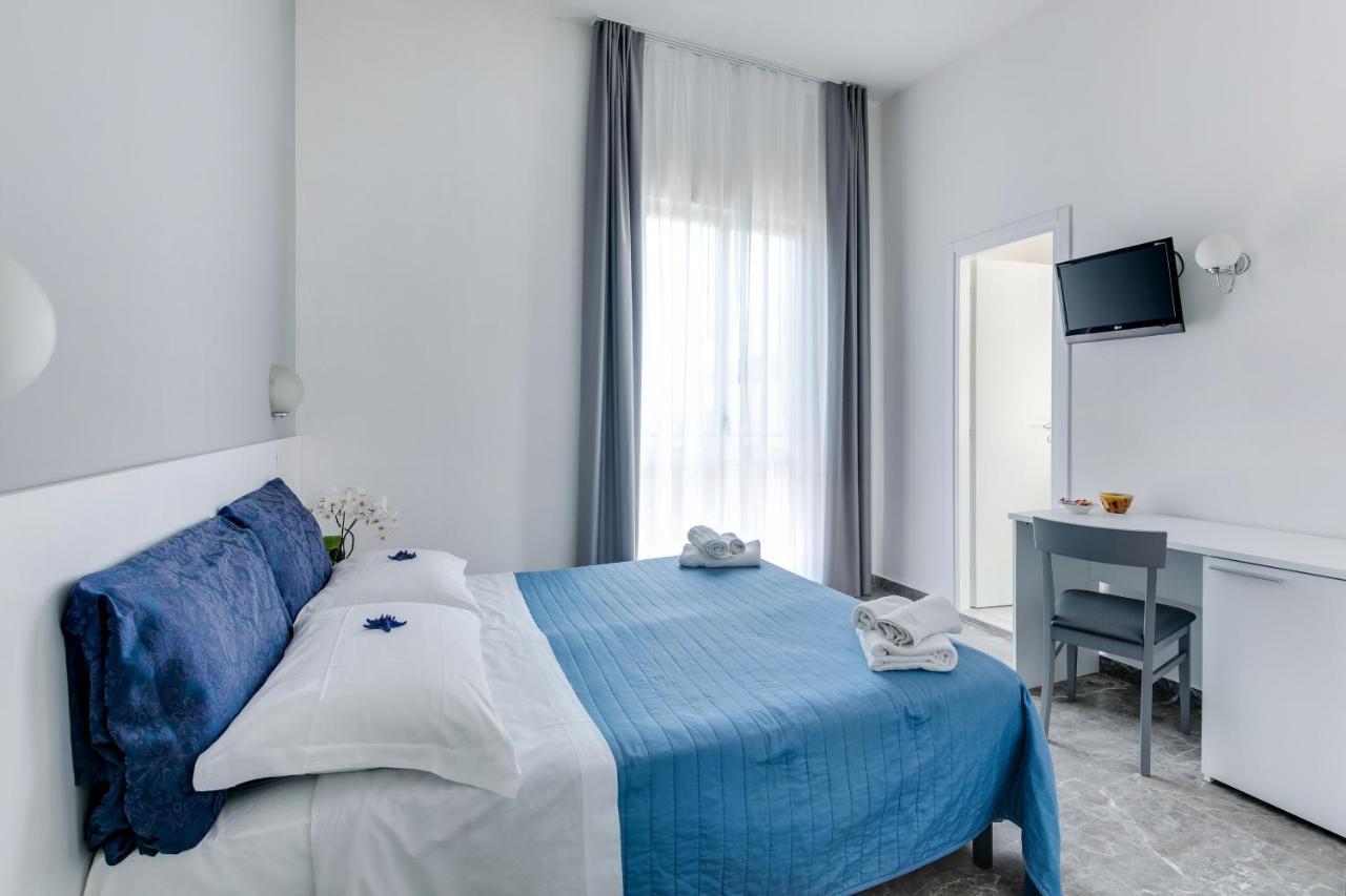 Hotel Quisisana Rimini Kültér fotó