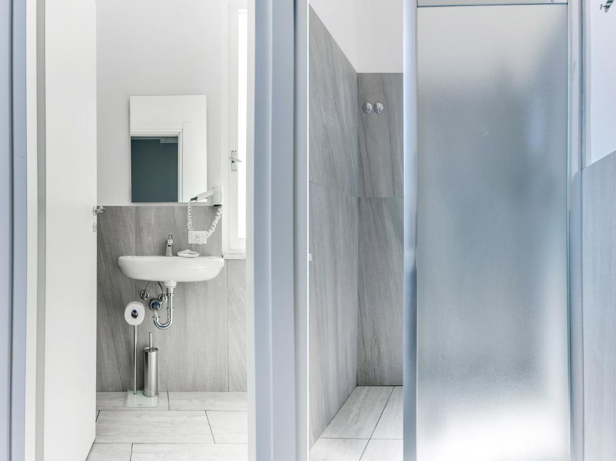 Hotel Quisisana Rimini Kültér fotó