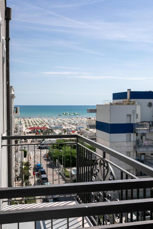 Hotel Quisisana Rimini Kültér fotó